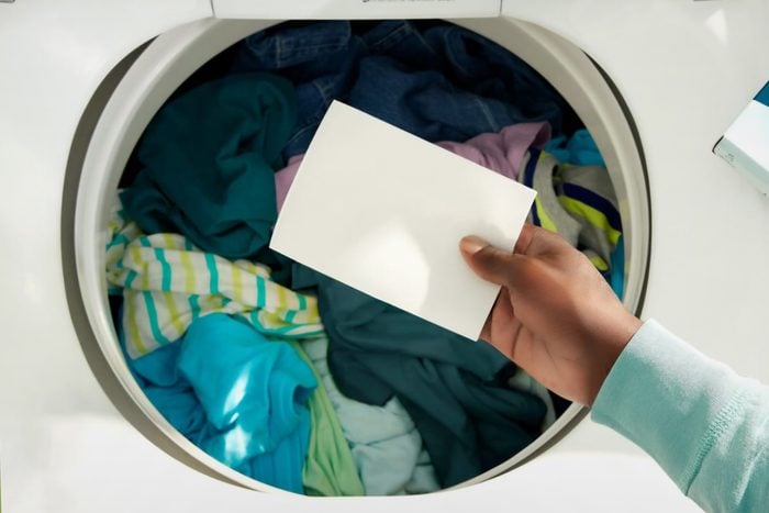 Clean Clothes, Clean Planet: Benefits Of Eco-Friendly Laundry Detergent Sheets